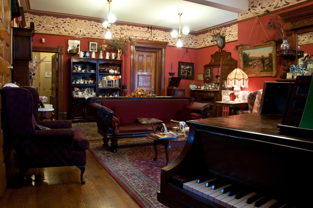 Castle Marne Bed & Breakfast Денвер Экстерьер фото
